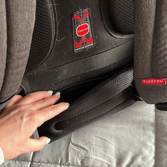 Safety computer backpack - Picture 4 of 7